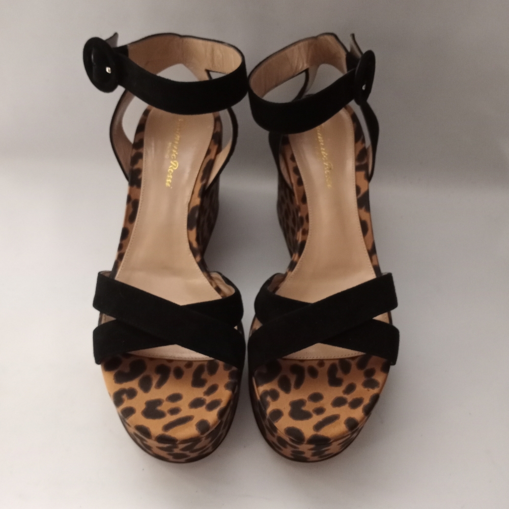 GIANVITO ROSSI Leopard Print Sandals, size 38 - Picture 9 of 9